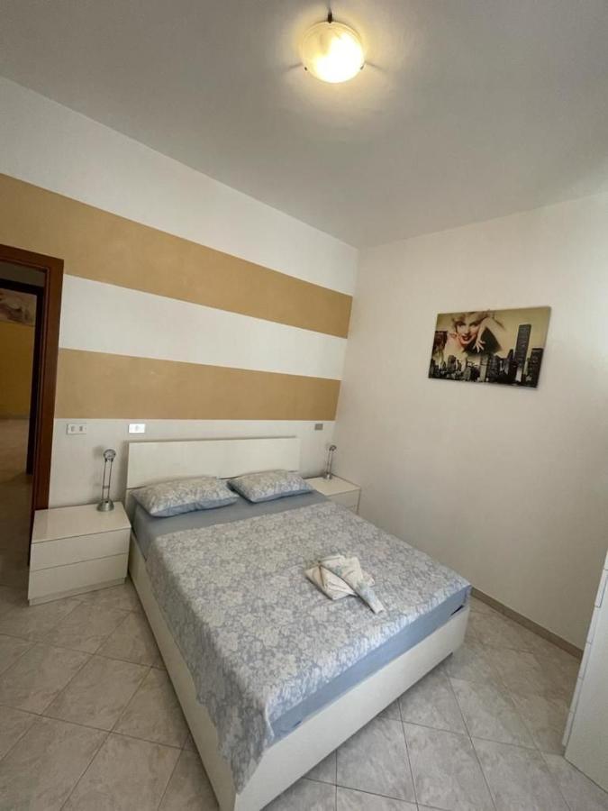 דירות דסנזאנו דל גארדה Marilyn House מראה חיצוני תמונה
