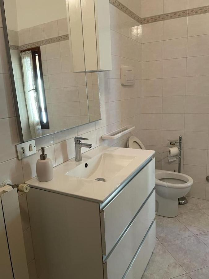 דירות דסנזאנו דל גארדה Marilyn House מראה חיצוני תמונה