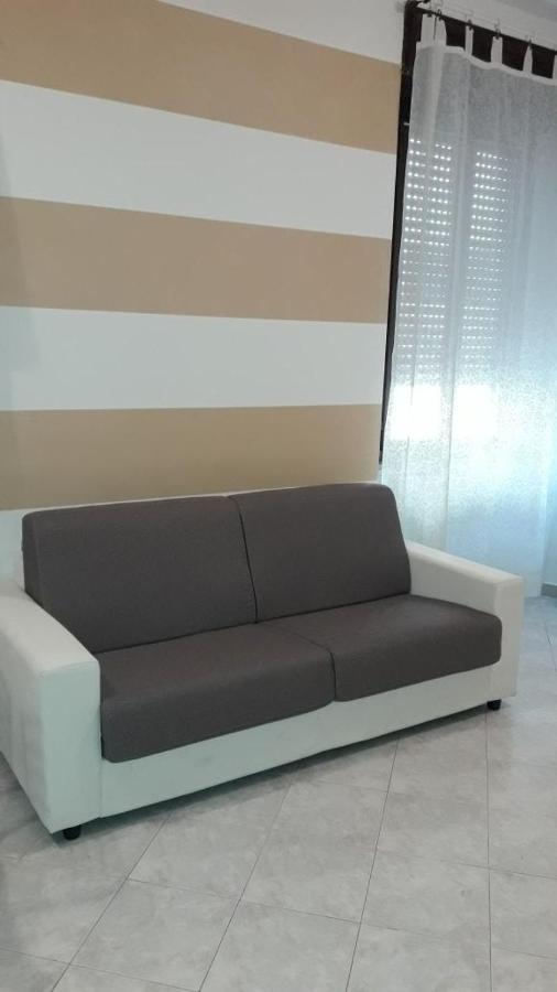 דירות דסנזאנו דל גארדה Marilyn House מראה חיצוני תמונה